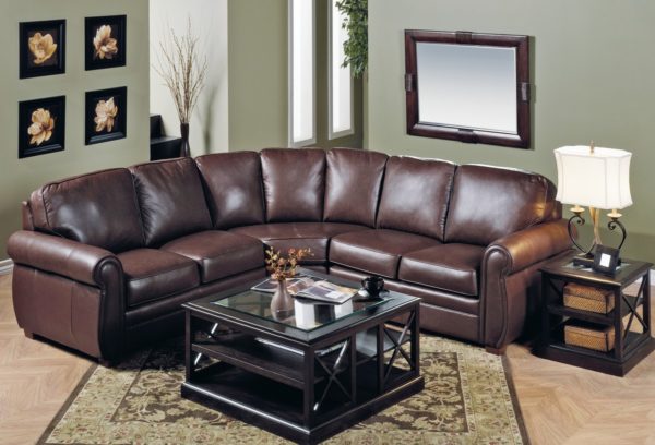 Viceroy Leather Sectional Brown Room
